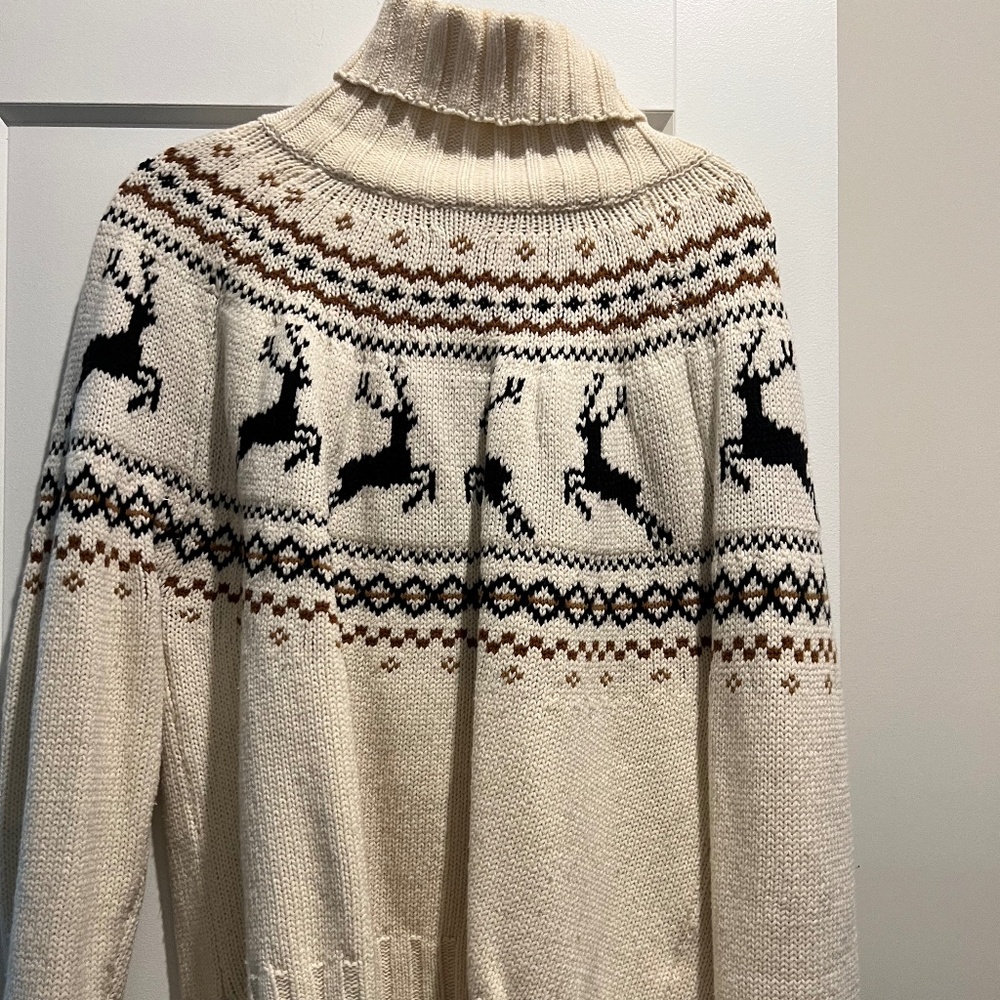 Women’s Barbour Holiday Sweater